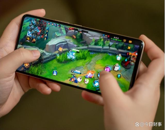 oppo手机游戏最新-OPPO 手机新款处理器,游戏流畅度让人难以置信 oppo手机游戏最新-OPPO 手机新款处理器,游戏流畅度让人难以置信