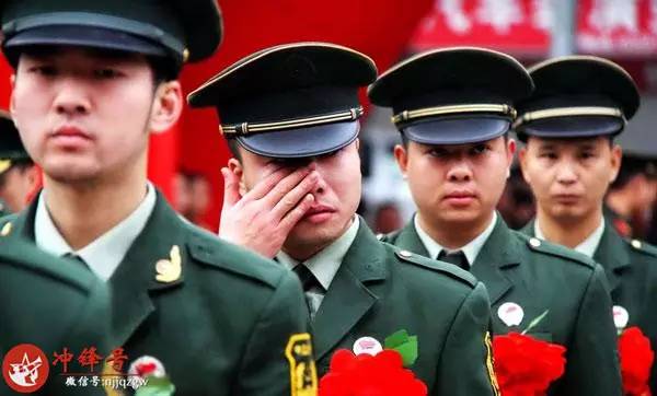 原子战争手机游戏-原子战争：手机里的小战场，让你夜里都舍不得放下