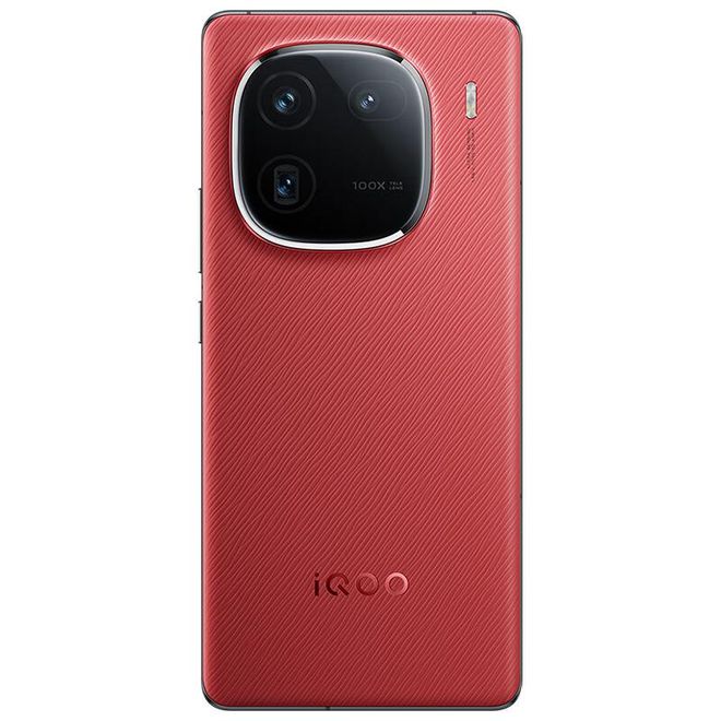 当前最火的十大游戏手机-十大热门游戏手机，ROGPhone6、黑鲨 5Pro 等你选